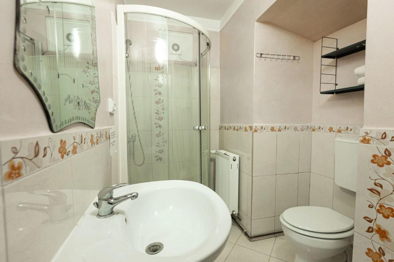Dream House Brasov Hotel Luaran gambar